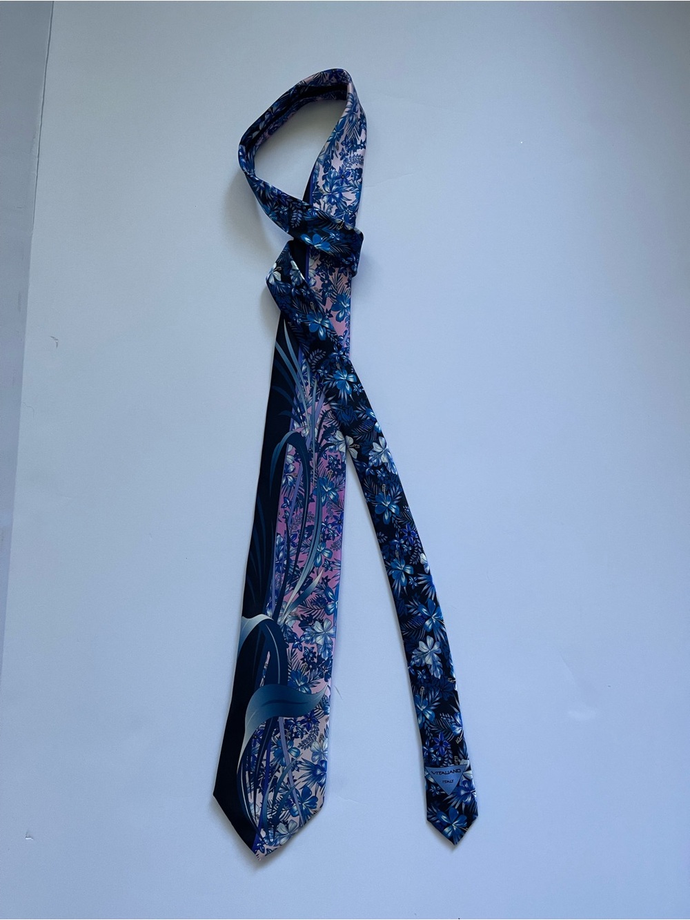 VTG Vitaliano Pancaldi Silk Tie Italy Cicchini Custom Blue Pink Floral 100% Silk